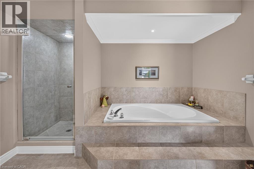10 Balvenie Boulevard, Caledonia, Ontario  N3W 2N8 - Photo 24 - 40858937