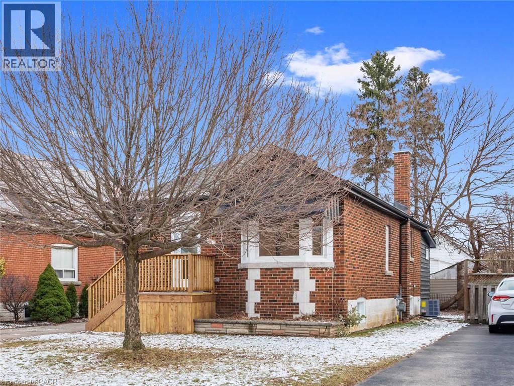 51 Woodbridge Road, Hamilton, Ontario  L8K 3C8 - Photo 3 - 40858826