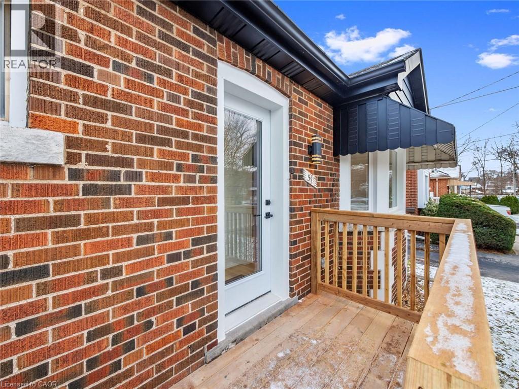 51 Woodbridge Road, Hamilton, Ontario  L8K 3C8 - Photo 4 - 40858826