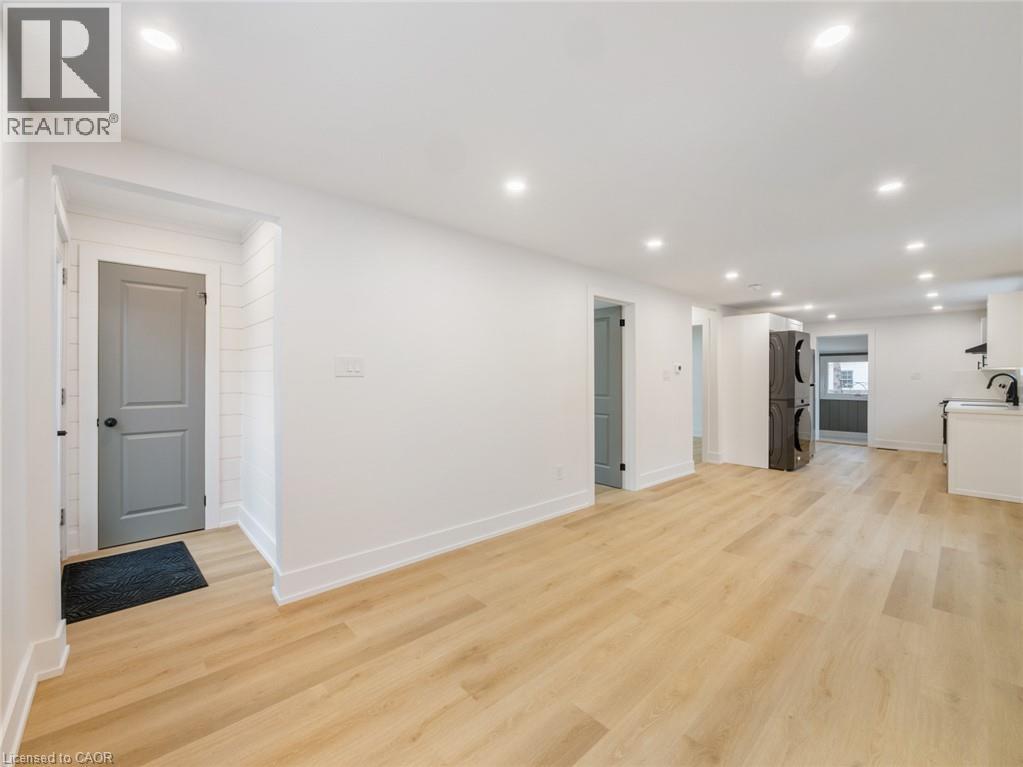 51 Woodbridge Road, Hamilton, Ontario  L8K 3C8 - Photo 7 - 40858826