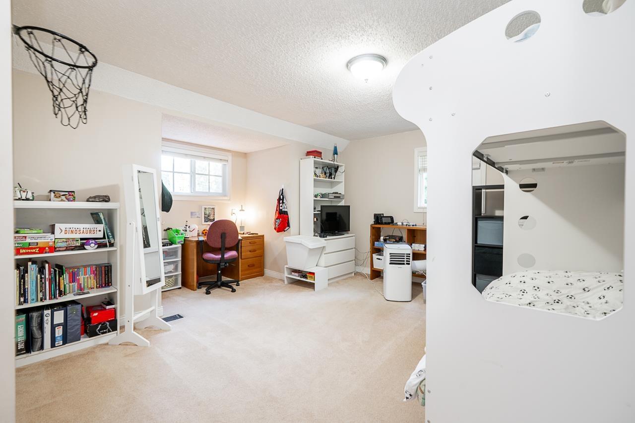 19860 35 Avenue, Langley, British Columbia  V3A 2P6 - Photo 23 - R3159159