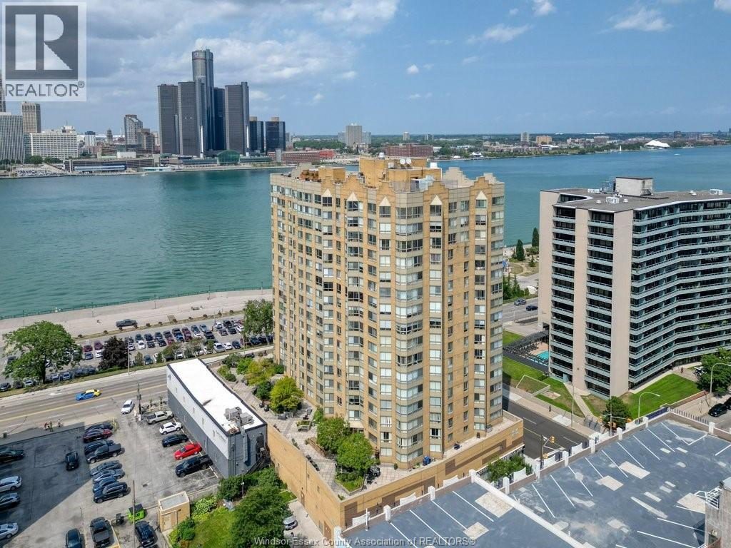 75 Riverside Drive East Unit# 1204, Windsor, Ontario  N9A 7C4 - Photo 4 - 26021021