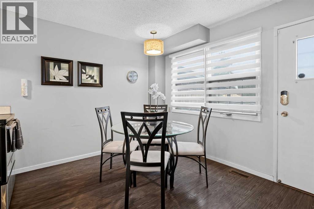 3881 Fonda Way SE, Calgary, Alberta  T2A 5R4 - Photo 7 - A2337529