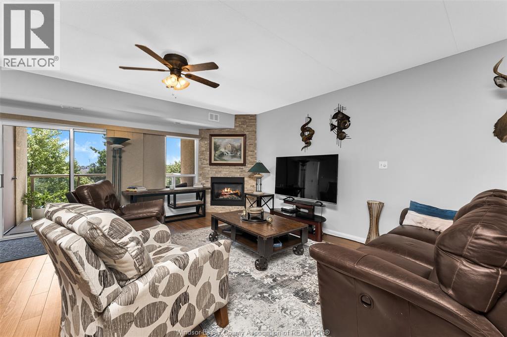 325 Village Grove Unit# 306, Tecumseh, Ontario  N8N 0B1 - Photo 11 - 26021046
