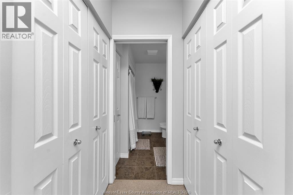 325 Village Grove Unit# 306, Tecumseh, Ontario  N8N 0B1 - Photo 25 - 26021046