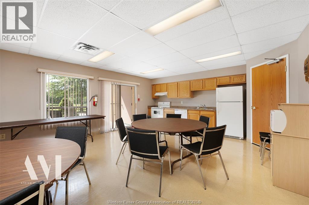 325 Village Grove Unit# 306, Tecumseh, Ontario  N8N 0B1 - Photo 6 - 26021046