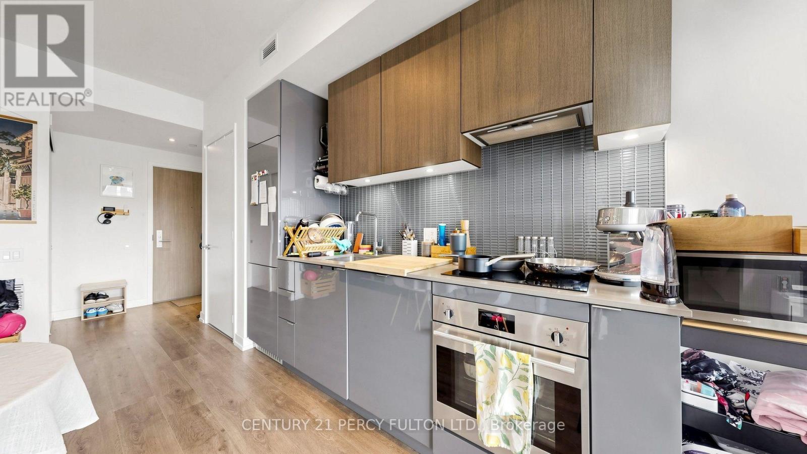4207 - 161 Roehampton Avenue, Toronto, Ontario  M4P 1P9 - Photo 14 - C13700388