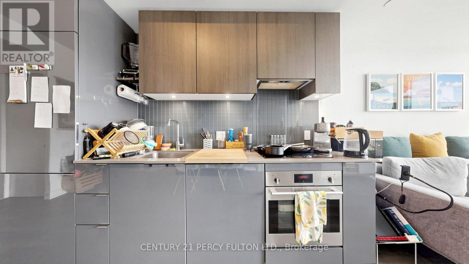 4207 - 161 Roehampton Avenue, Toronto, Ontario  M4P 1P9 - Photo 15 - C13700388