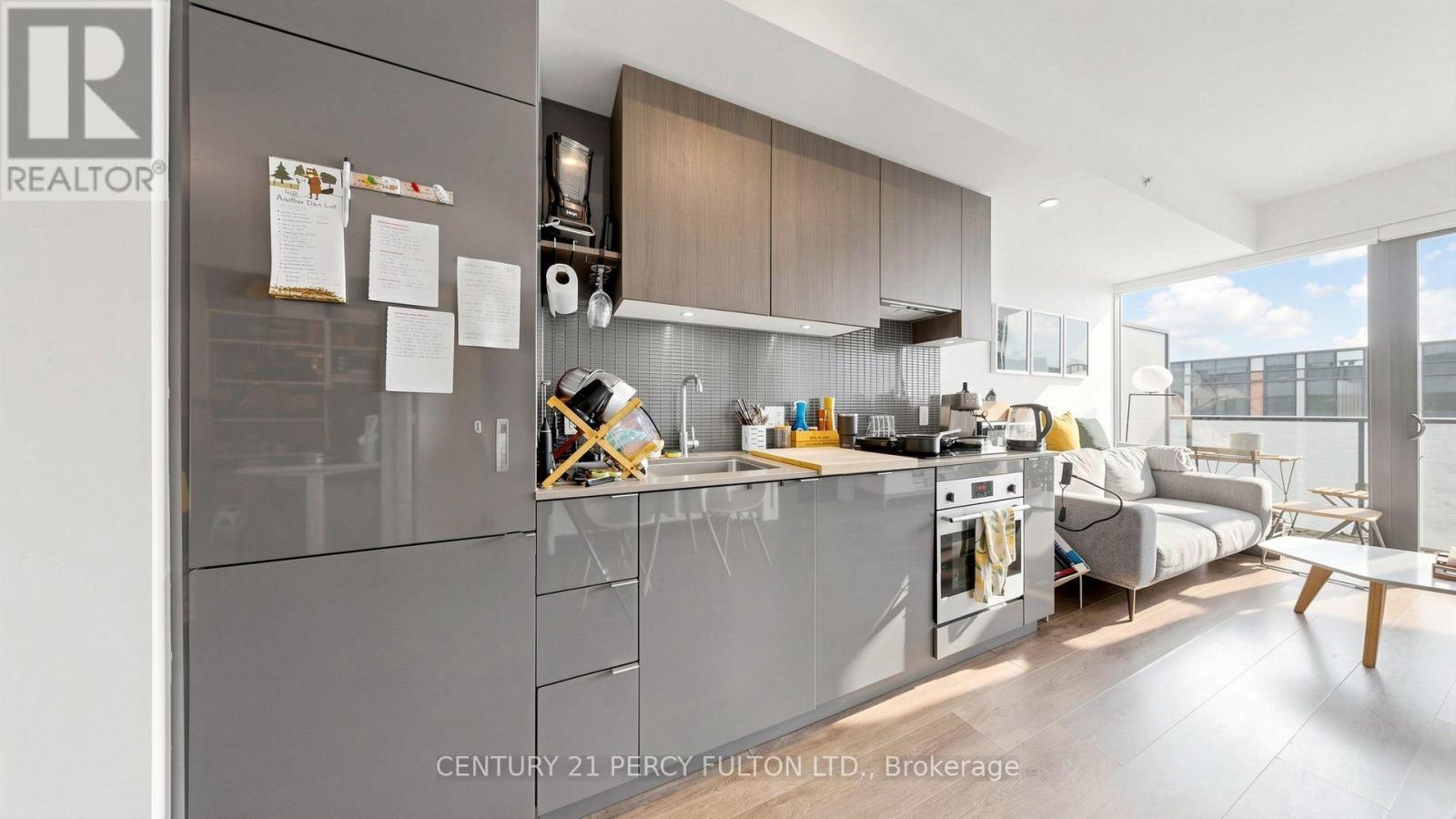 4207 - 161 Roehampton Avenue, Toronto, Ontario  M4P 1P9 - Photo 16 - C13700388