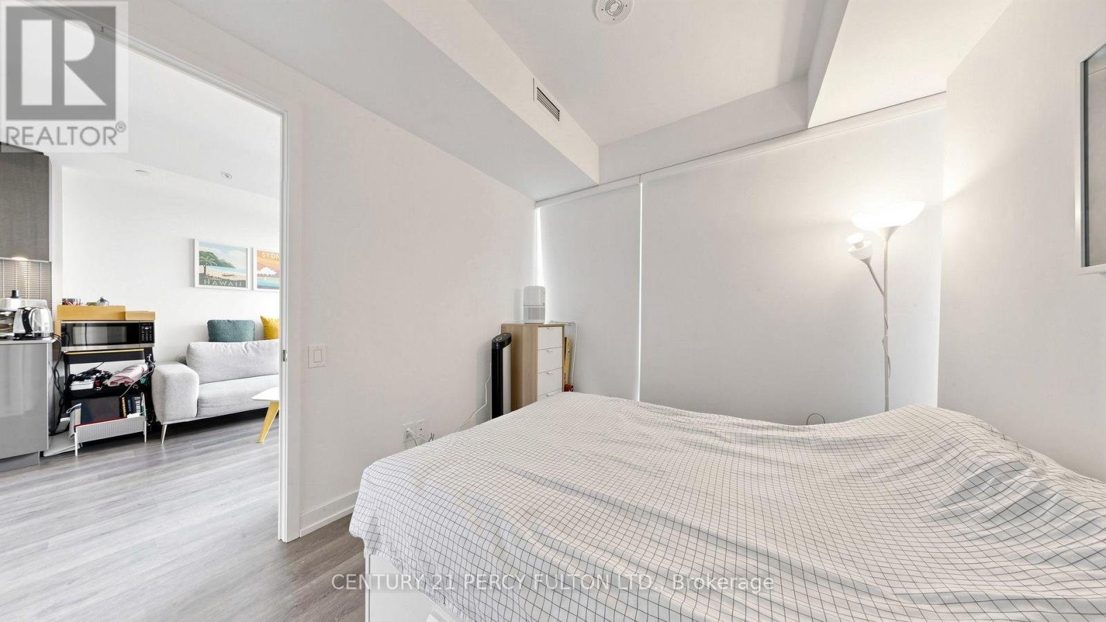 4207 - 161 Roehampton Avenue, Toronto, Ontario  M4P 1P9 - Photo 23 - C13700388