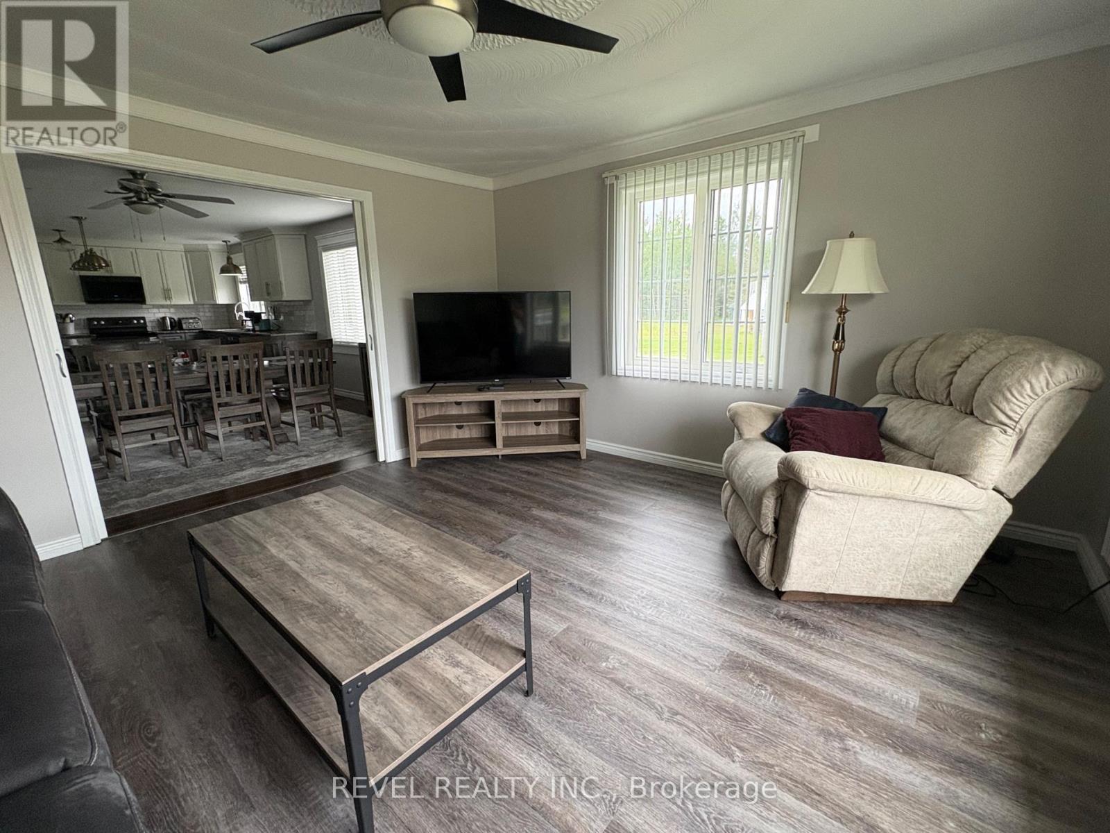 226 Hanna Road, Cochrane, Ontario  P0L 1C0 - Photo 13 - T13721796