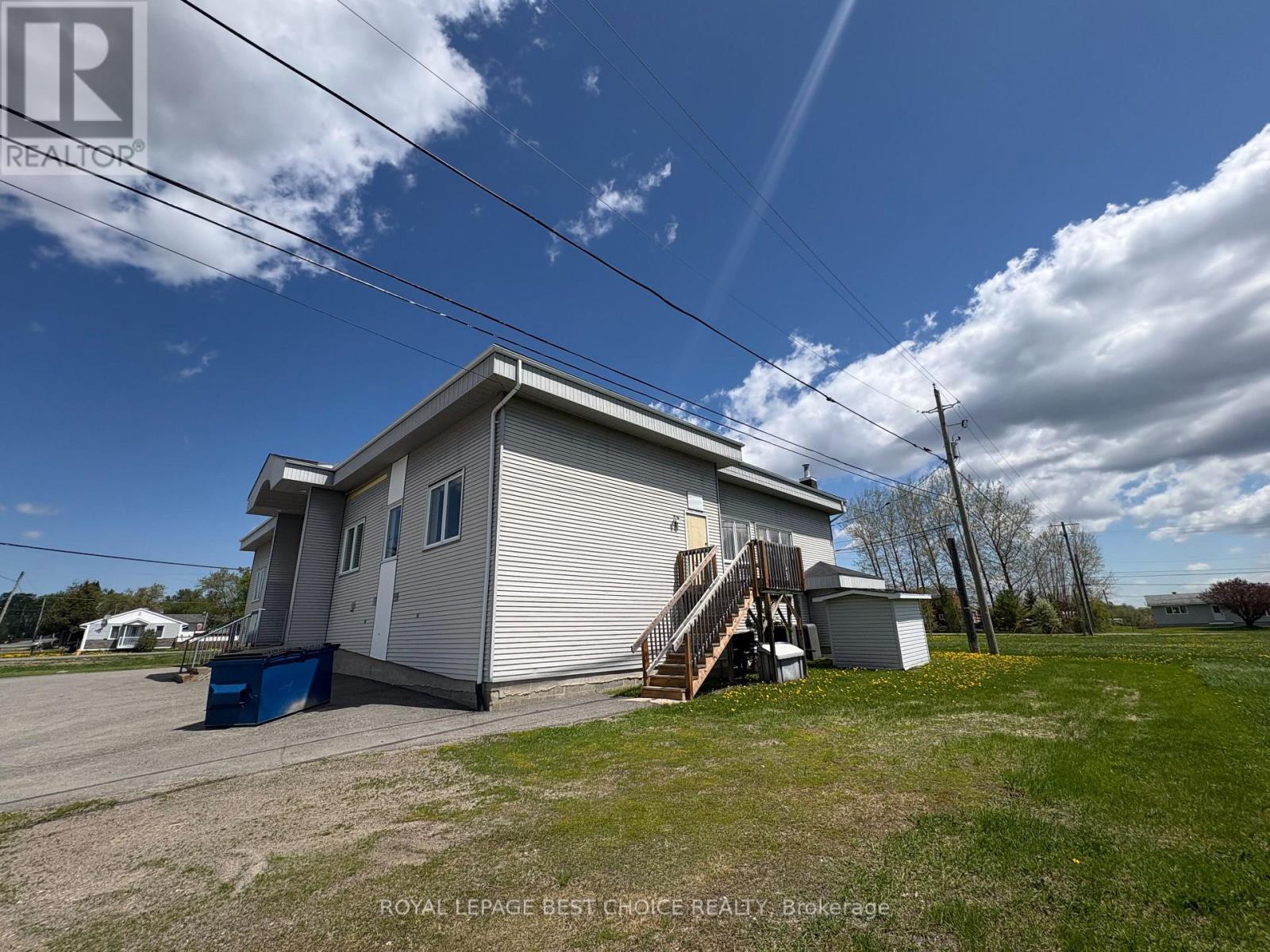 379 Lakeview Avenue, Temiskaming Shores, Ontario  P0J 1R0 - Photo 4 - T13721816