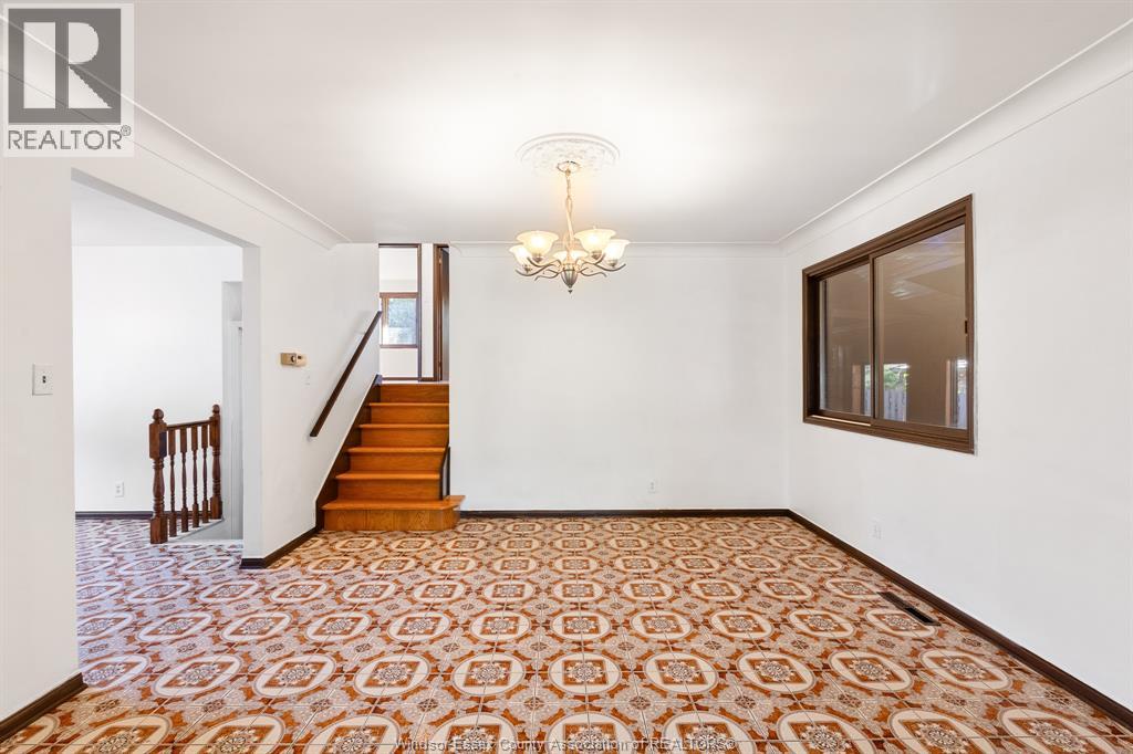 2880 St. Clair Avenue, Windsor, Ontario  N9E 4B4 - Photo 7 - 26021027