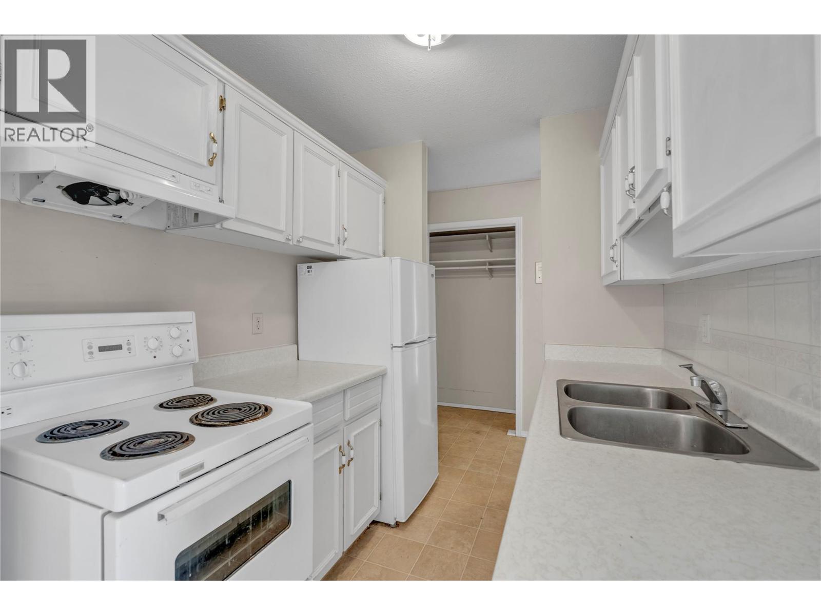 198 Roy Avenue Unit# 208, Penticton, British Columbia  V2A 3M9 - Photo 6 - 10397648