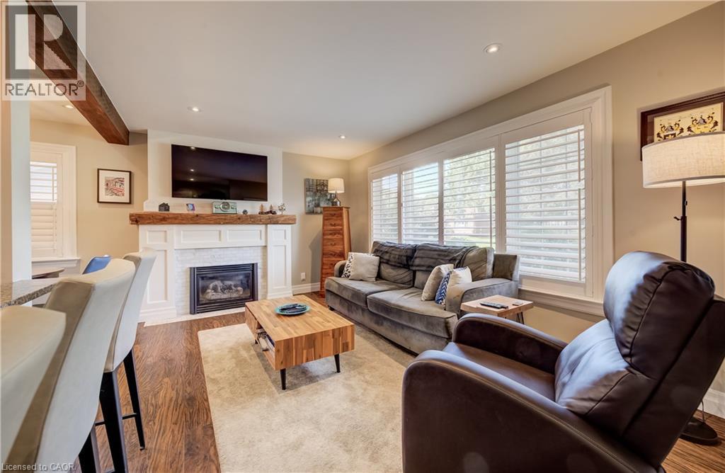 21 Loma Drive, Stoney Creek, Ontario  L8G 2W6 - Photo 4 - 40858610