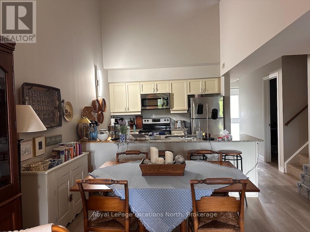 304 - 1 Brandy Lane Drive, Collingwood, Ontario  L9Y 0X4 - Photo 3 - S13721700