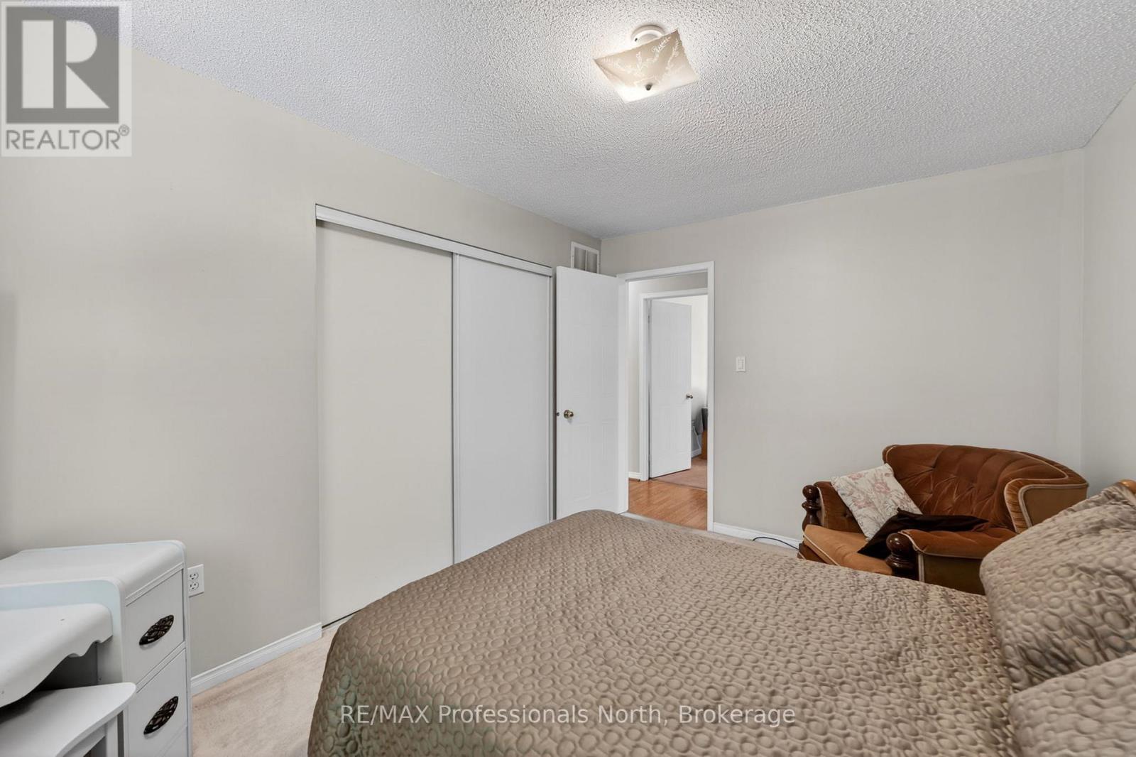 48 Fairway Crescent, Wasaga Beach, Ontario  L9Z 1B8 - Photo 21 - S13721814