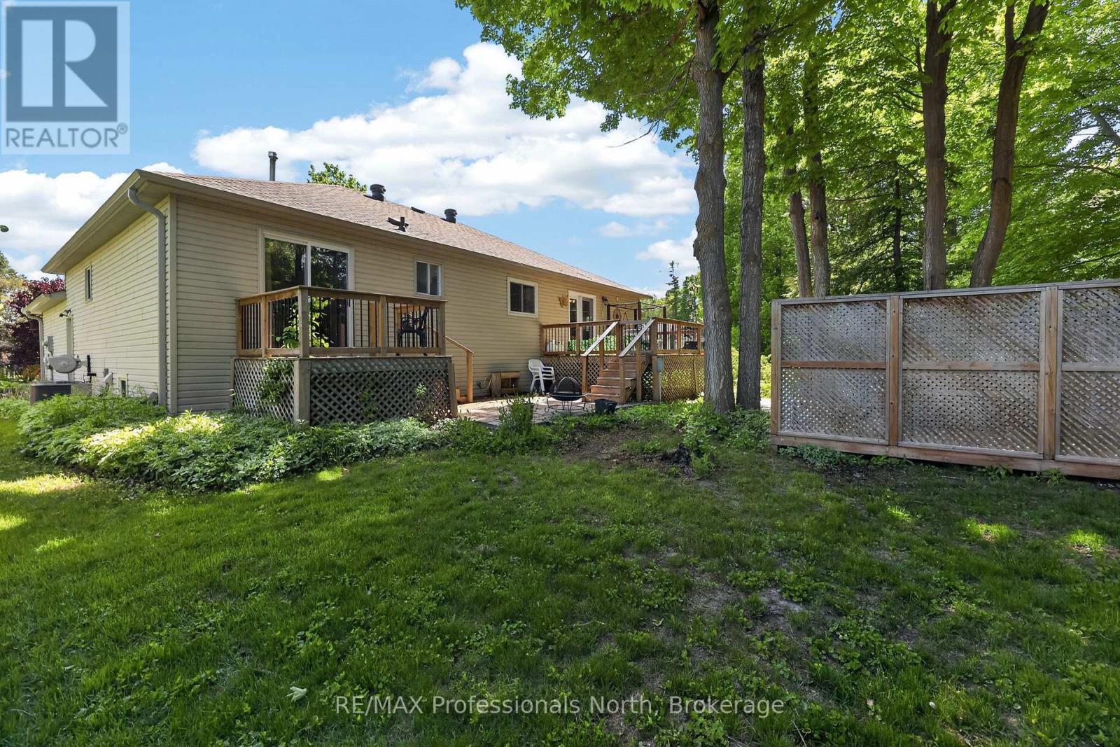 48 Fairway Crescent, Wasaga Beach, Ontario  L9Z 1B8 - Photo 27 - S13721814