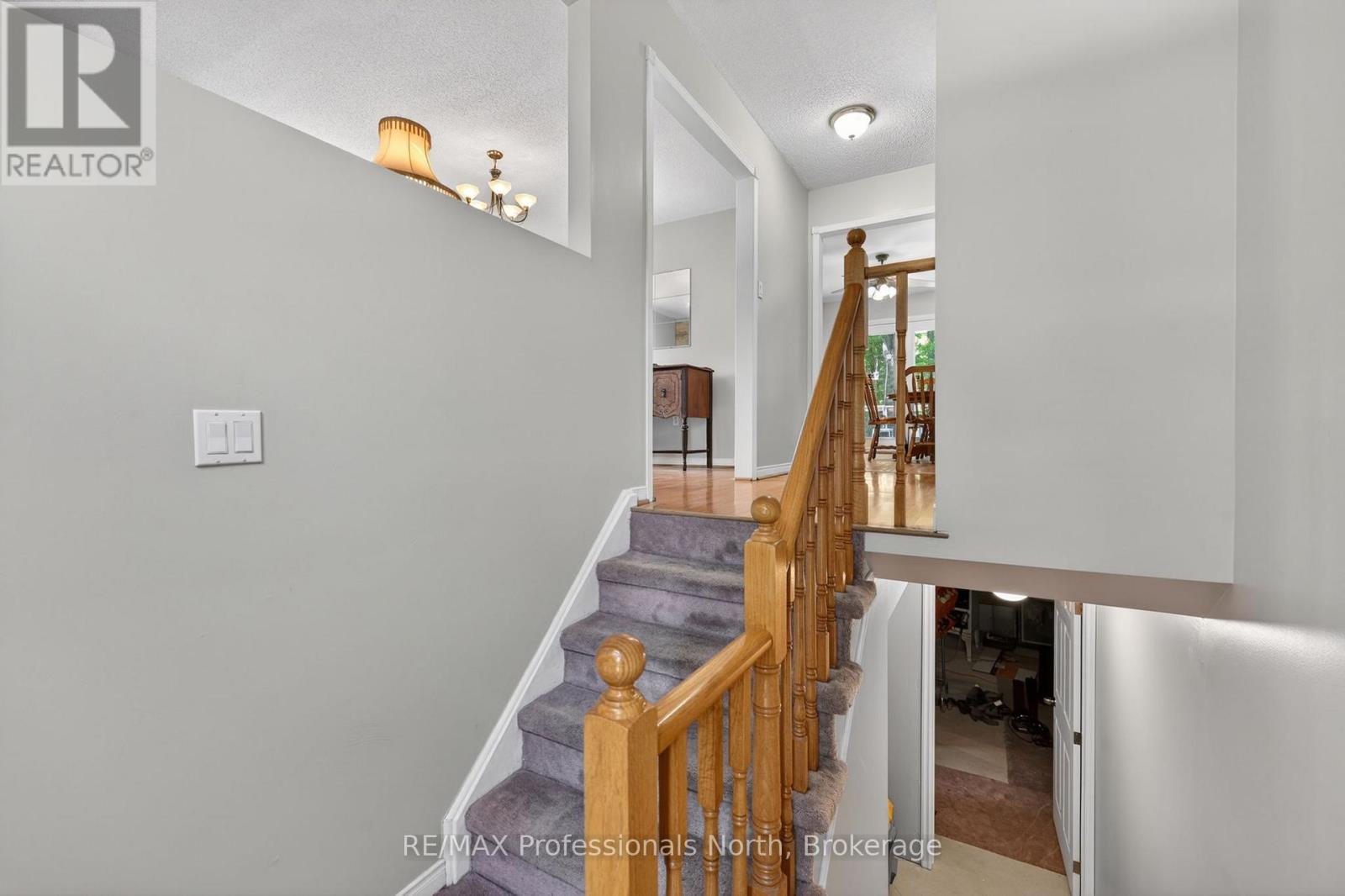 48 Fairway Crescent, Wasaga Beach, Ontario  L9Z 1B8 - Photo 7 - S13721814