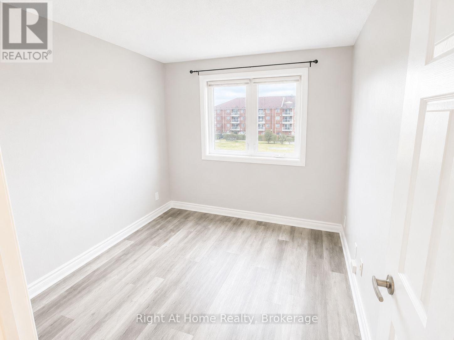 310 - 195 Lake Driveway W, Ajax, Ontario  L1S 7H7 - Photo 10 - E13721786
