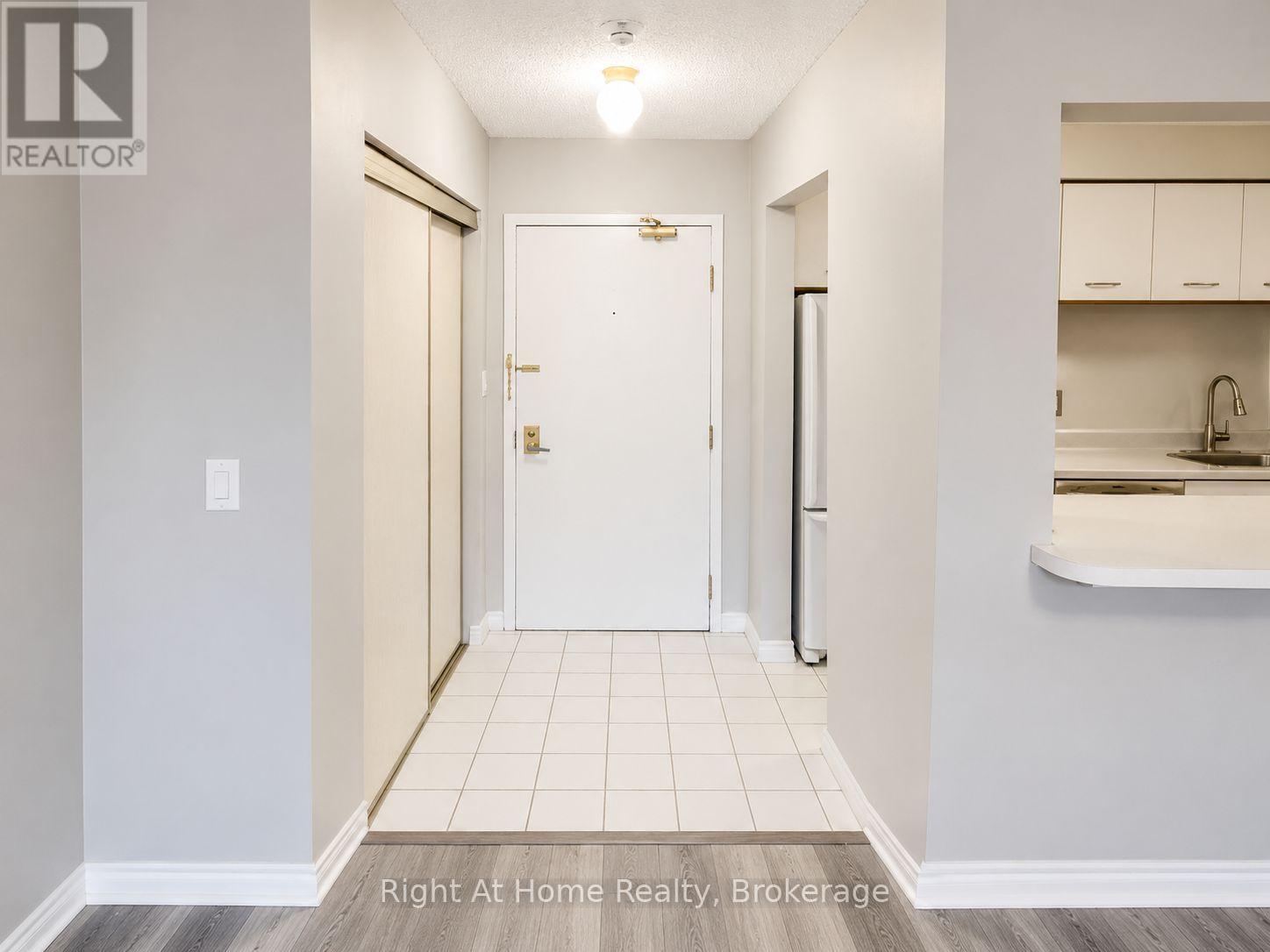 310 - 195 Lake Driveway W, Ajax, Ontario  L1S 7H7 - Photo 11 - E13721786