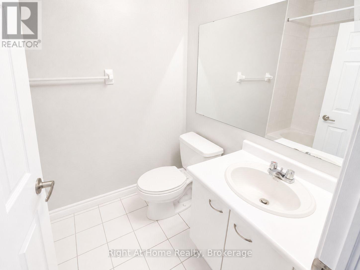 310 - 195 Lake Driveway W, Ajax, Ontario  L1S 7H7 - Photo 14 - E13721786