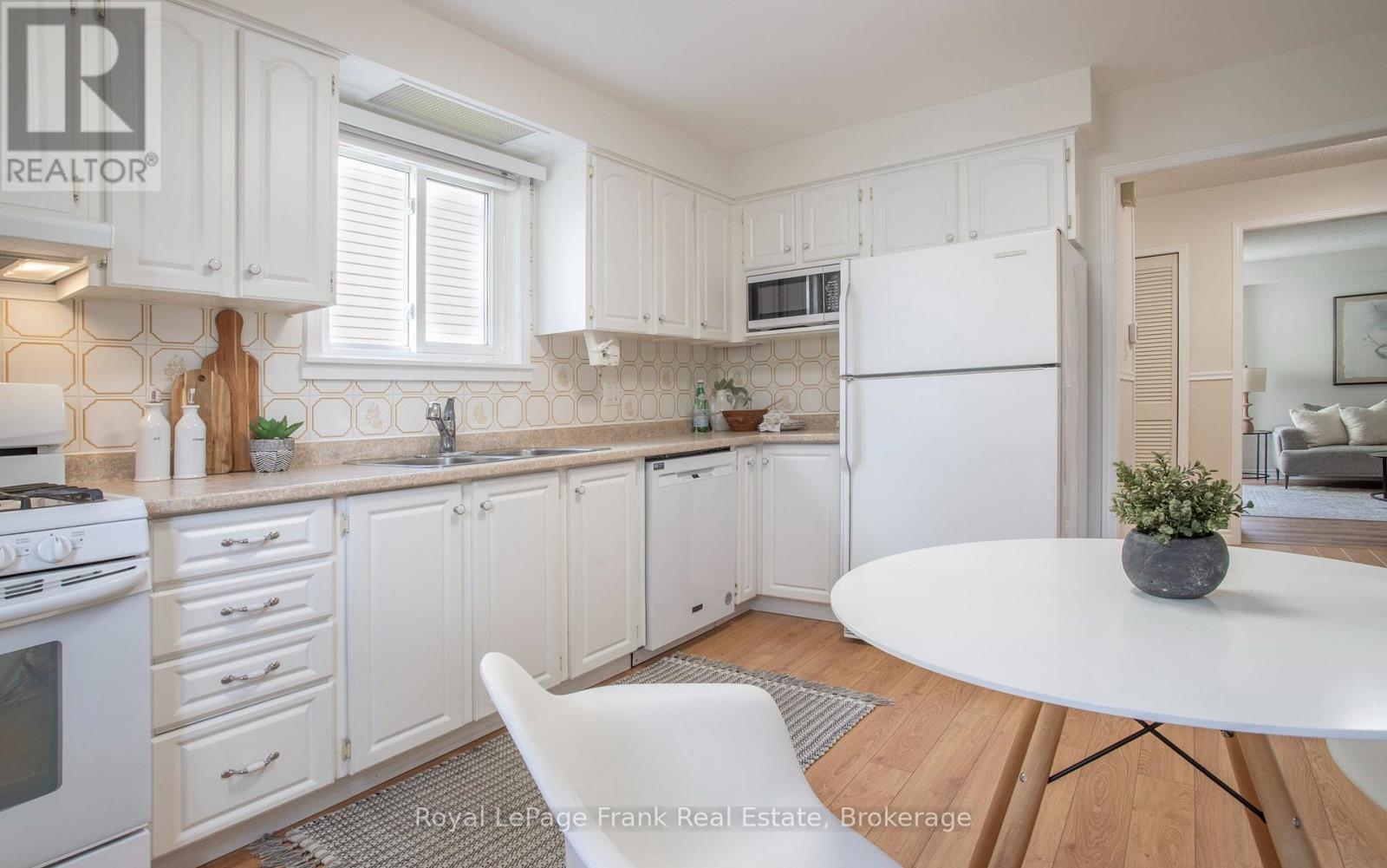 1268 Northmount Street, Oshawa, Ontario  L1G 7M8 - Photo 20 - E13721838