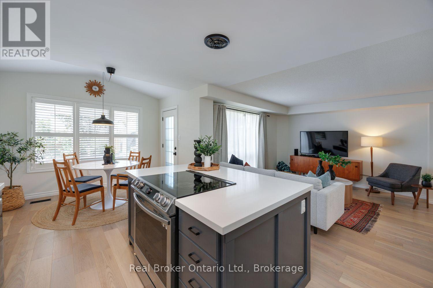 20 Wilkins Crescent, Clarington, Ontario  L1E 3B8 - Photo 14 - E13721902