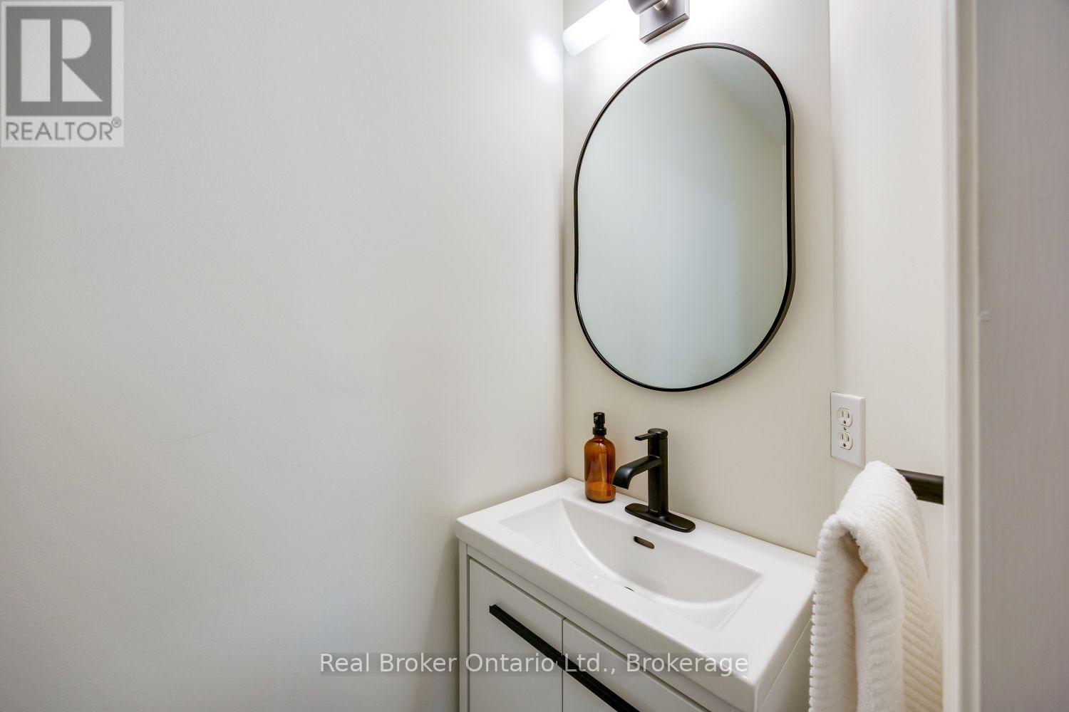 20 Wilkins Crescent, Clarington, Ontario  L1E 3B8 - Photo 24 - E13721902