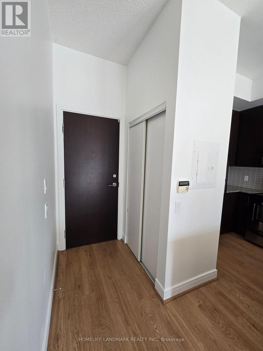 711 - 116 George Street, Toronto, Ontario  M5A 2M5 - Photo 2 - C13721734