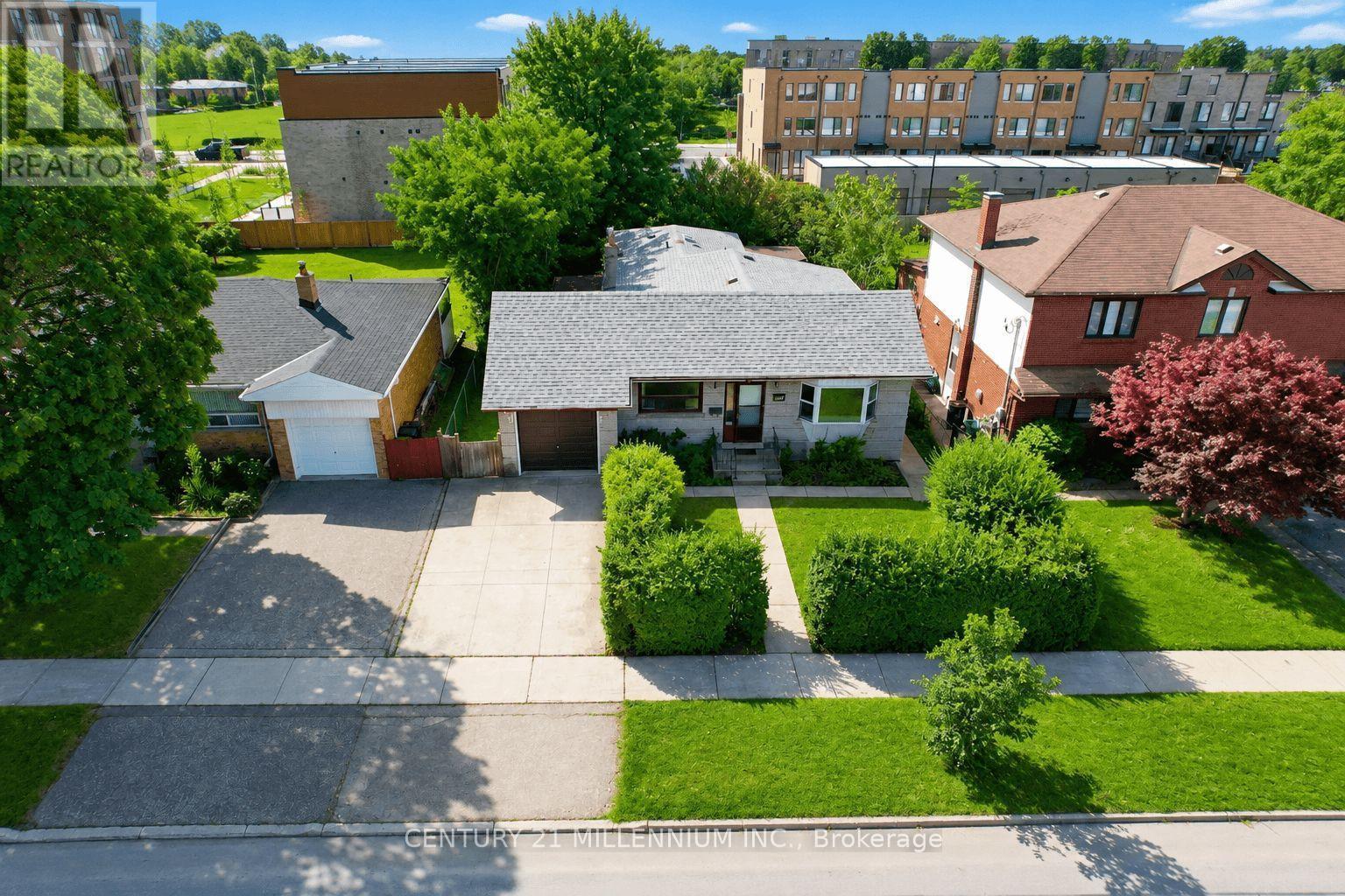 169 Ranee Avenue — photo 1