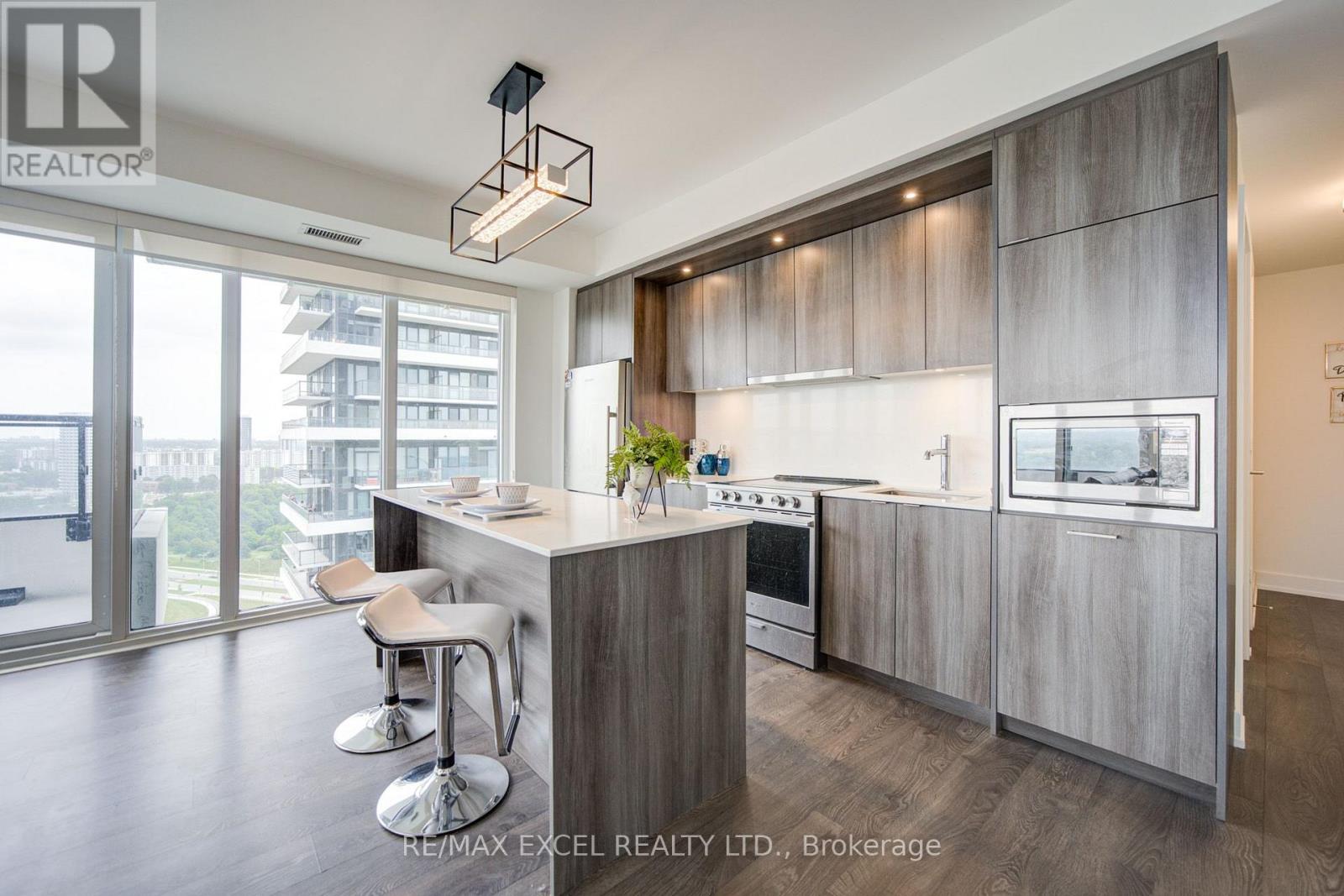 2331 - 20 Inn On The Park Drive, Toronto, Ontario  M3C 0P8 - Photo 10 - C13721792