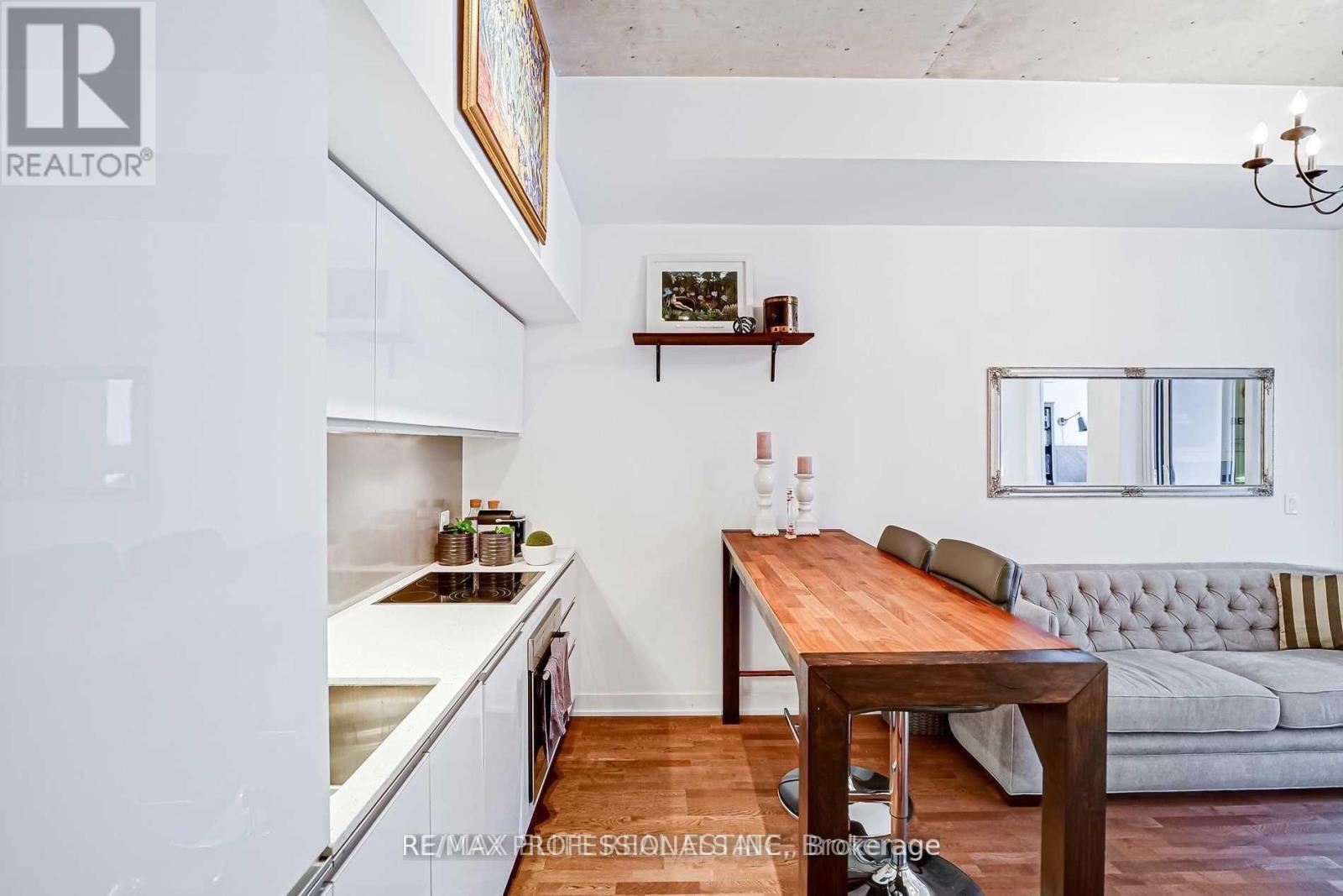 330 - 20 Minowan Miikan Lane, Toronto, Ontario  M6J 1M3 - Photo 14 - C13721834