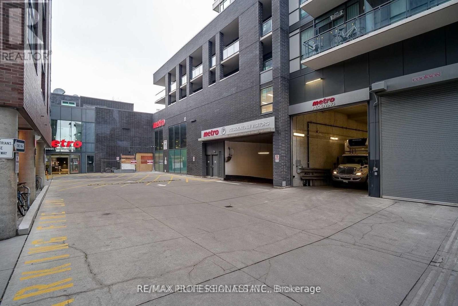 330 - 20 Minowan Miikan Lane, Toronto, Ontario  M6J 1M3 - Photo 16 - C13721834