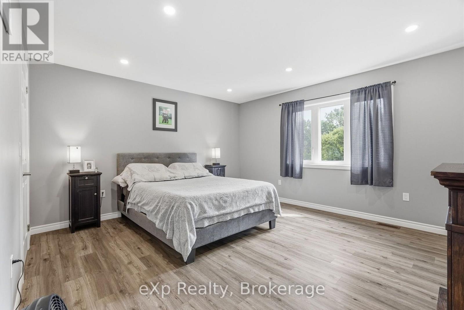 324 David Winkler Parkway, West Grey, Ontario  N0G 2M0 - Photo 18 - X13721660
