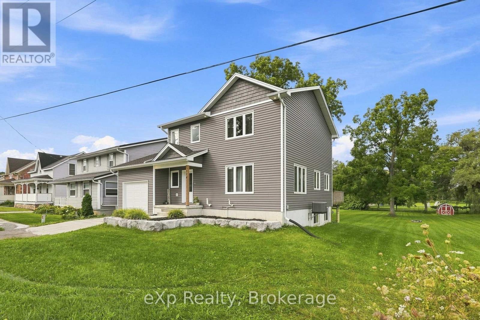 324 David Winkler Parkway, West Grey, Ontario  N0G 2M0 - Photo 2 - X13721660