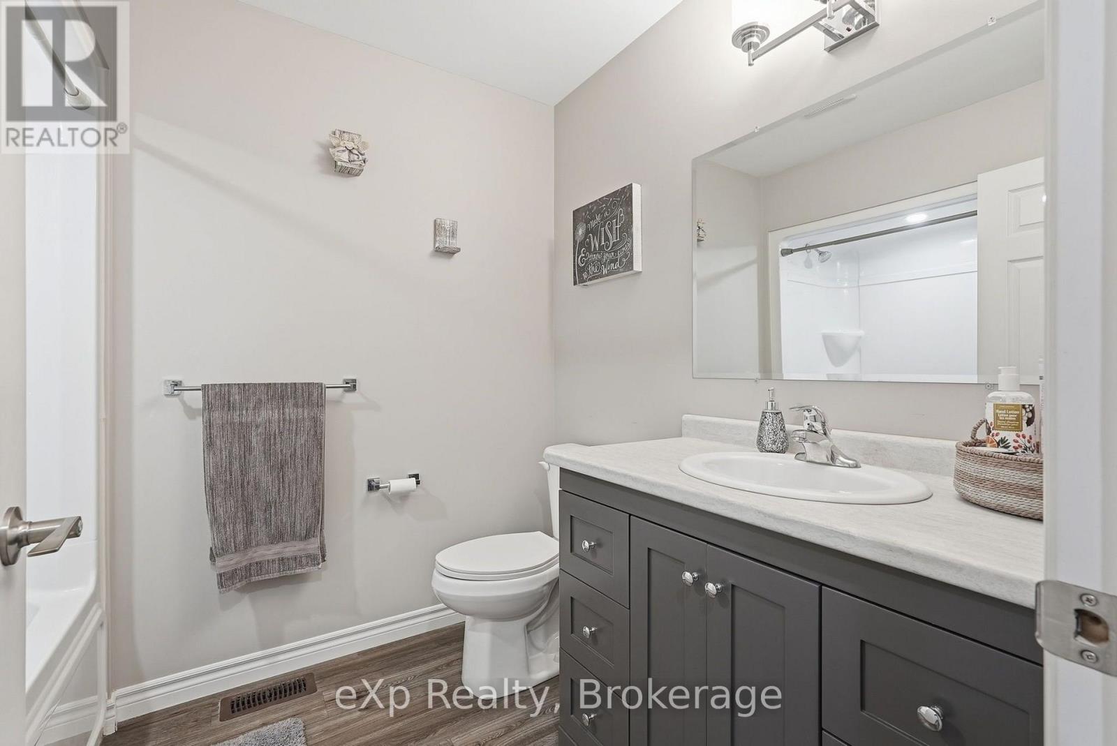 324 David Winkler Parkway, West Grey, Ontario  N0G 2M0 - Photo 23 - X13721660