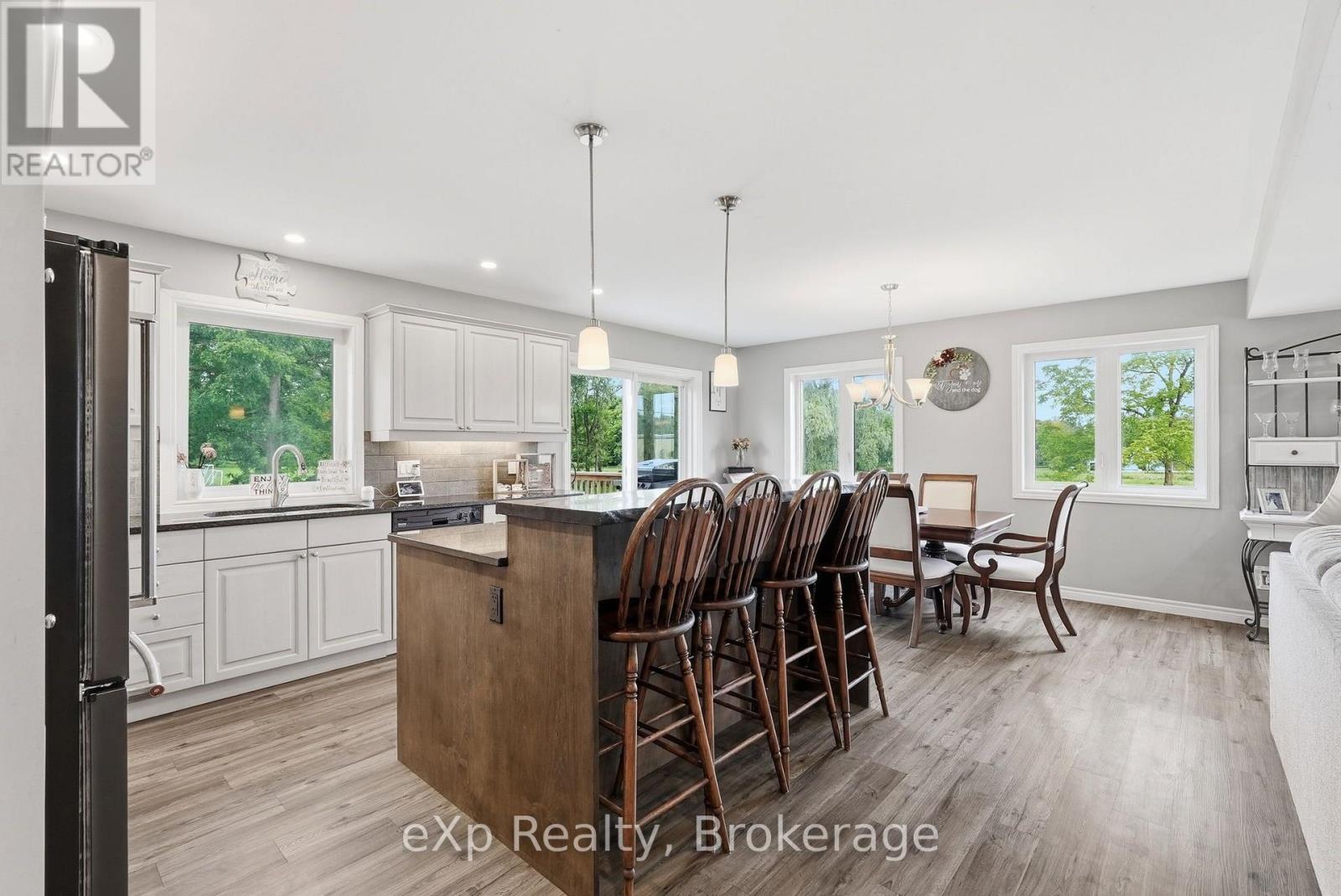 324 David Winkler Parkway, West Grey, Ontario  N0G 2M0 - Photo 8 - X13721660