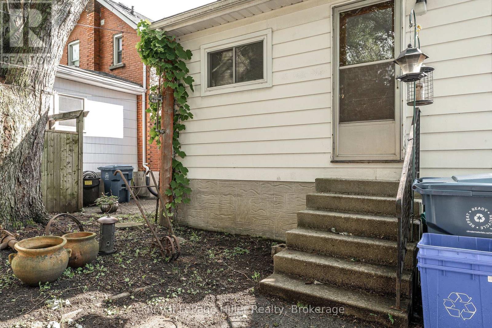 96 Mcnab Street, Stratford, Ontario N5A 1Z2 - Photo 40 - X13721692