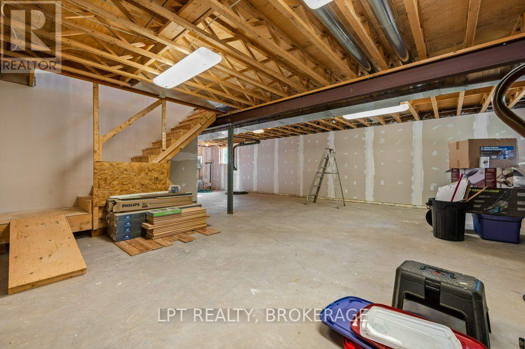 131 Leisure Point Road, Rideau Lakes, Ontario  K0G 1X0 - Photo 23 - X13721920