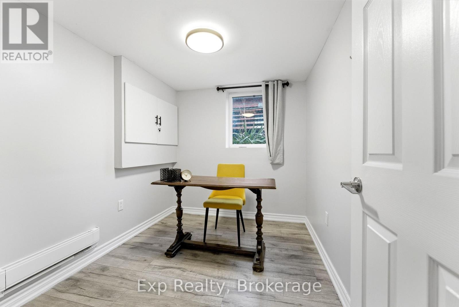 Lower Unit - 10 Plaza Square, Belleville, Ontario  K8N 4J3 - Photo 14 - X13721762
