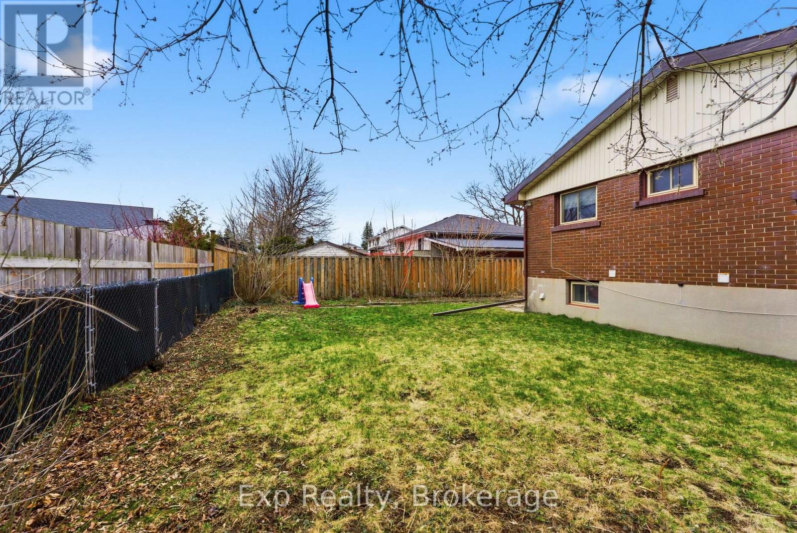 Lower Unit - 10 Plaza Square, Belleville, Ontario  K8N 4J3 - Photo 18 - X13721762