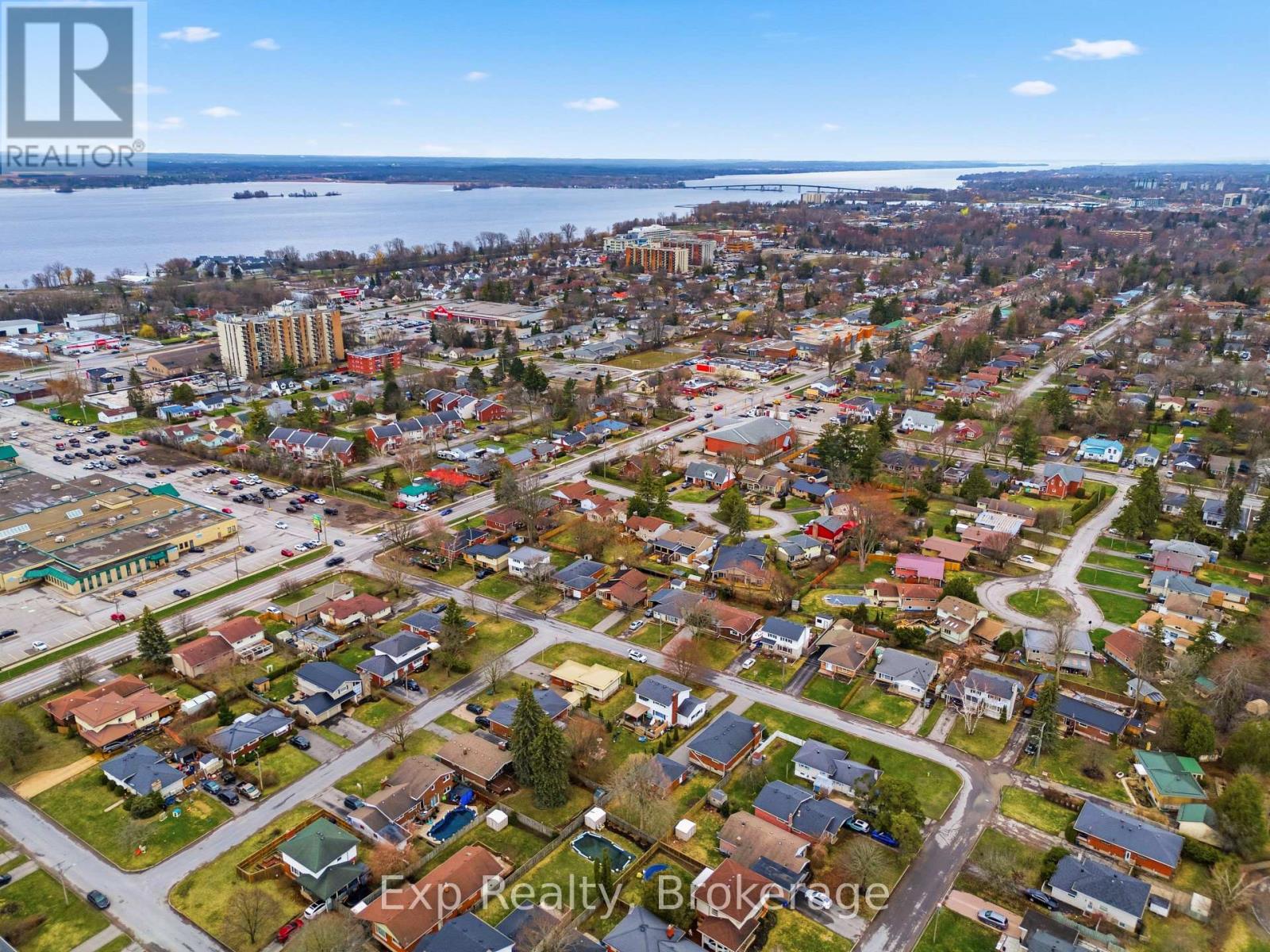 Lower Unit - 10 Plaza Square, Belleville, Ontario  K8N 4J3 - Photo 23 - X13721762