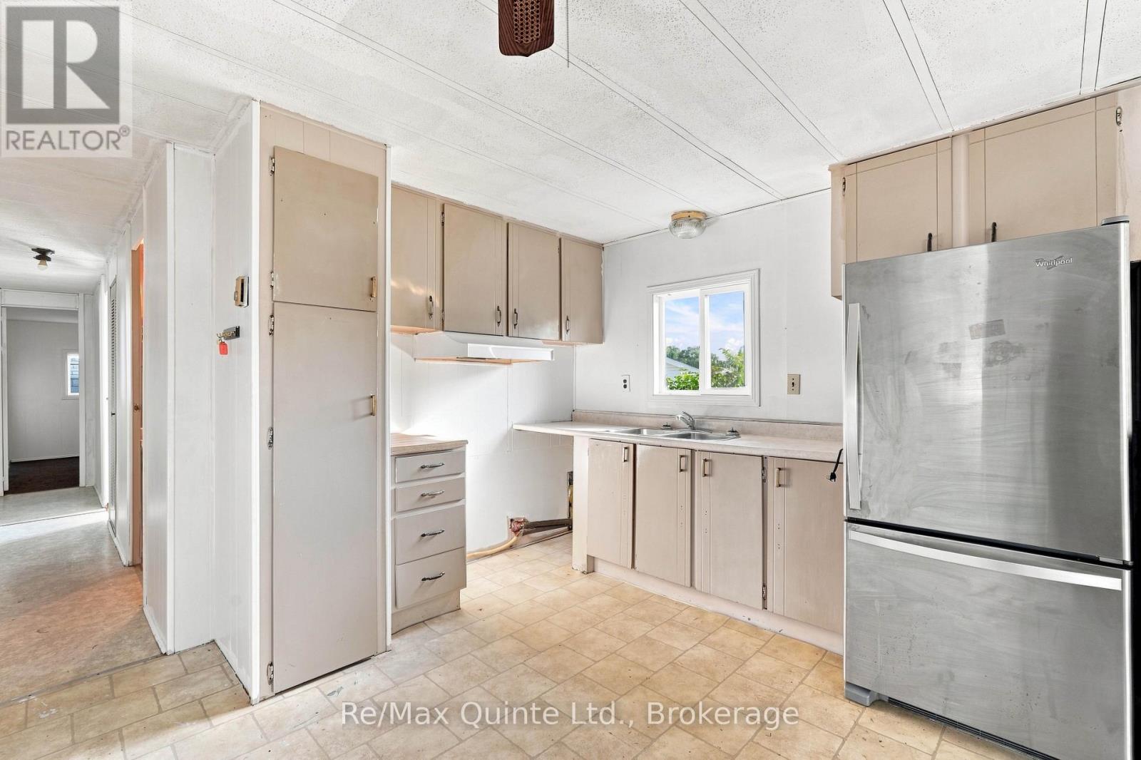 15 - 63 Whites Road, Quinte West, Ontario  K8V 5P5 - Photo 5 - X13721910