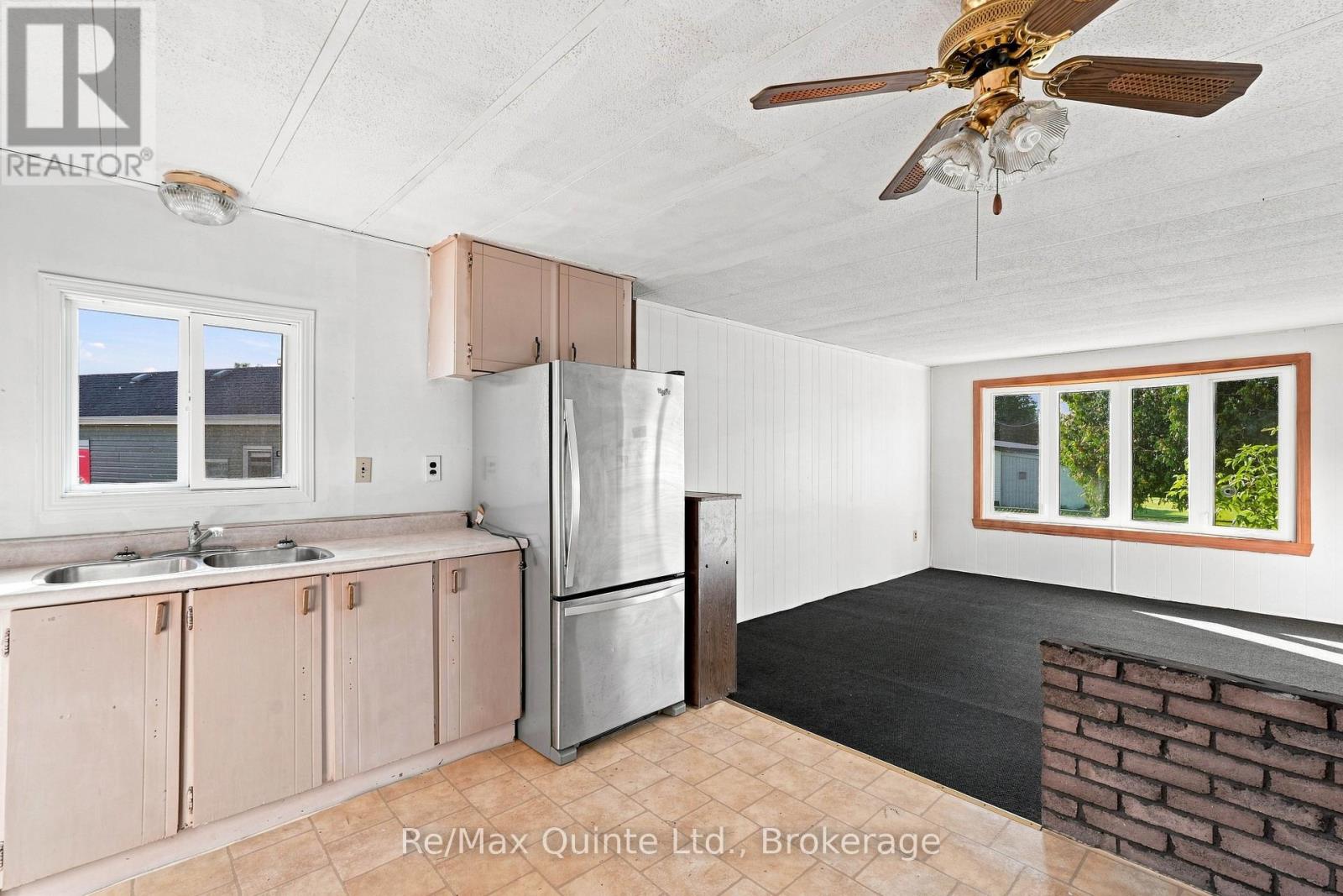15 - 63 Whites Road, Quinte West, Ontario  K8V 5P5 - Photo 6 - X13721910