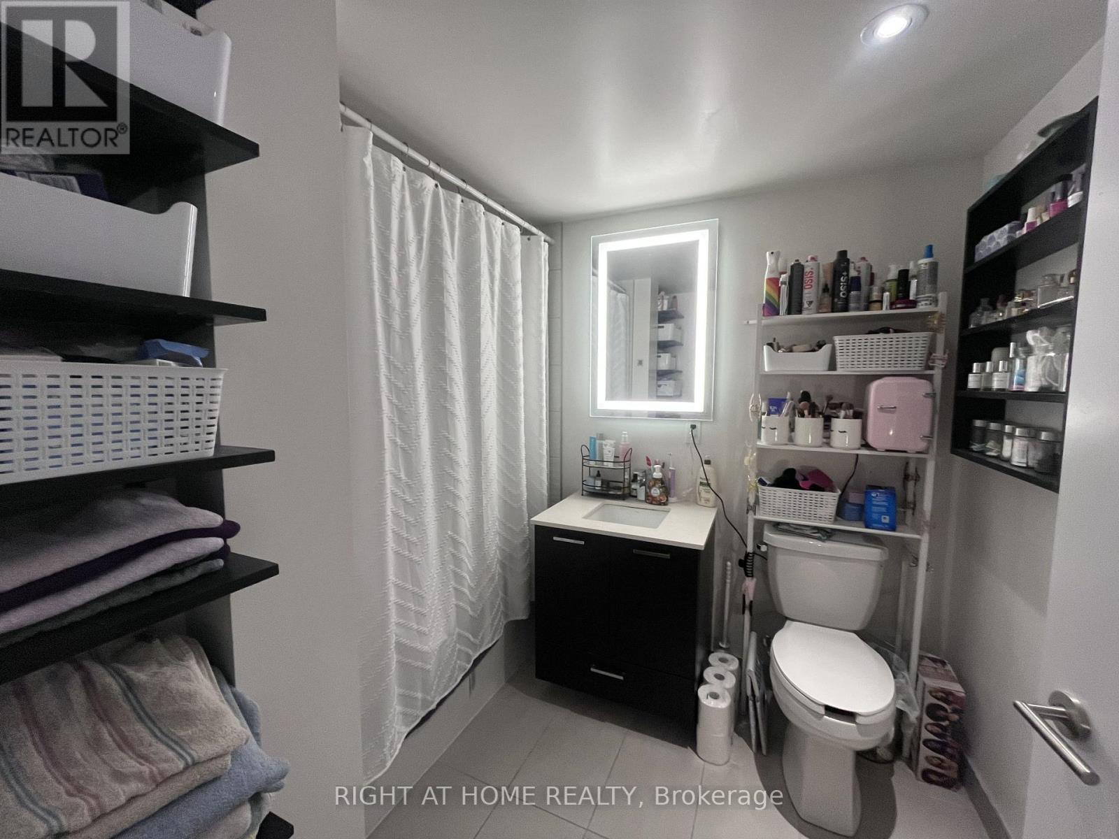 327 - 2301 Danforth Avenue, Toronto, Ontario  M4C 0A7 - Photo 14 - E13721800