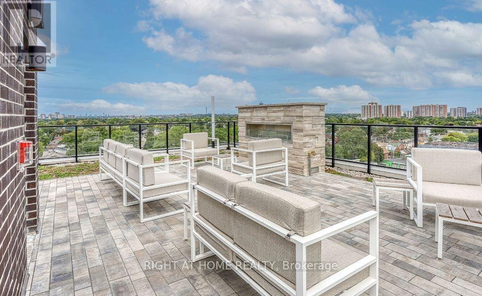 327 - 2301 Danforth Avenue, Toronto, Ontario  M4C 0A7 - Photo 25 - E13721800
