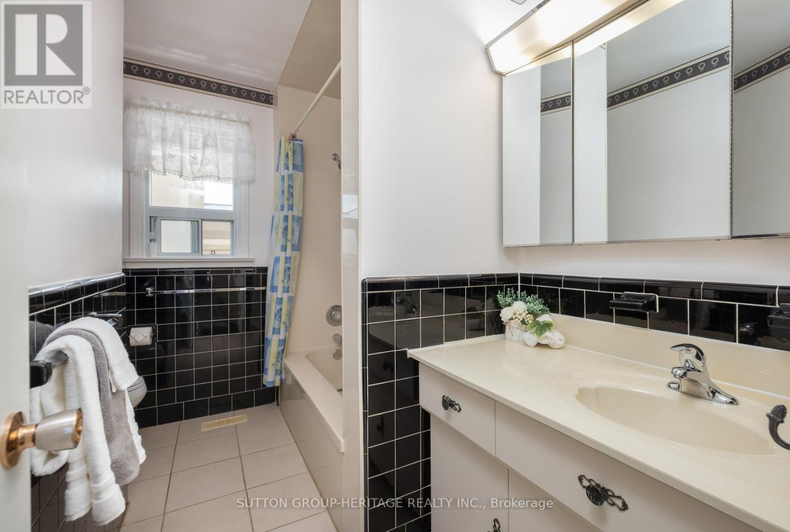 23 Gaiety Drive, Toronto, Ontario  M1H 1B9 - Photo 20 - E13721818
