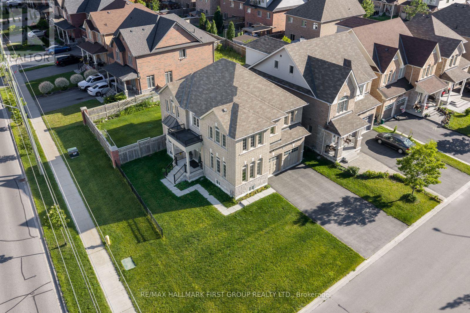 1 Cale Avenue, Clarington, Ontario  L1E 0H5 - Photo 1 - E13721856