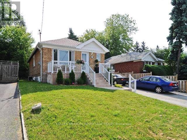LOWER UNIT - 61 MAYBOURNE AVENUE